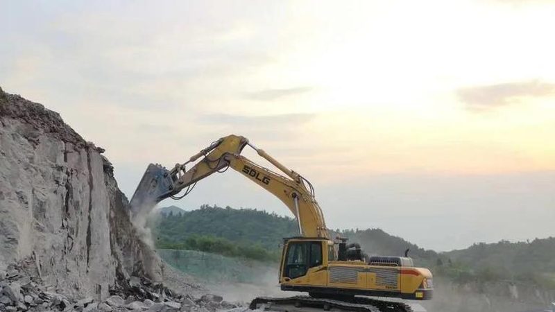 碎石制砂破碎筛分联合生产线：揭秘其核心工艺与选型要点**